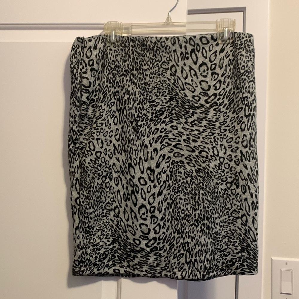 New George skirt L